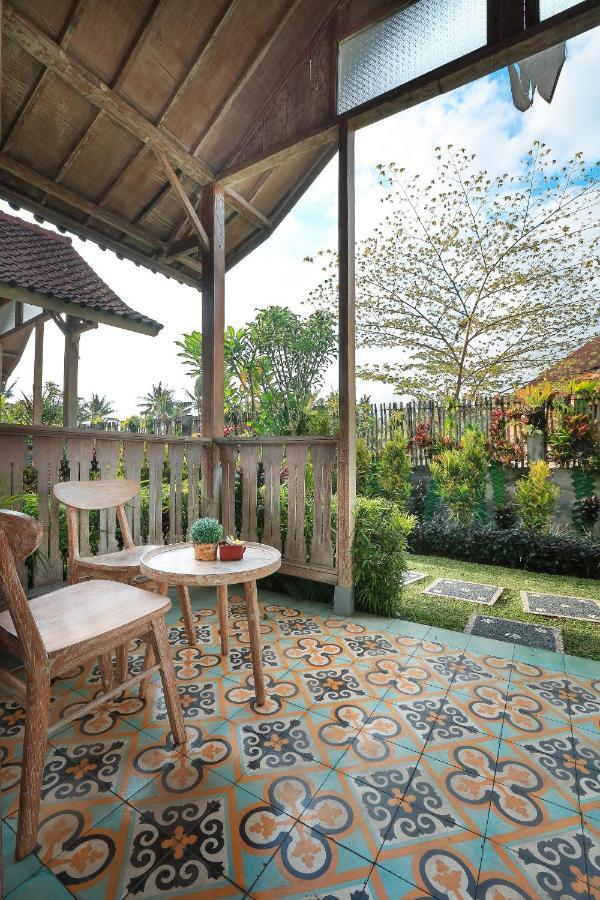 Ubud Glassy Villa By Pramana Villas Екстер'єр фото